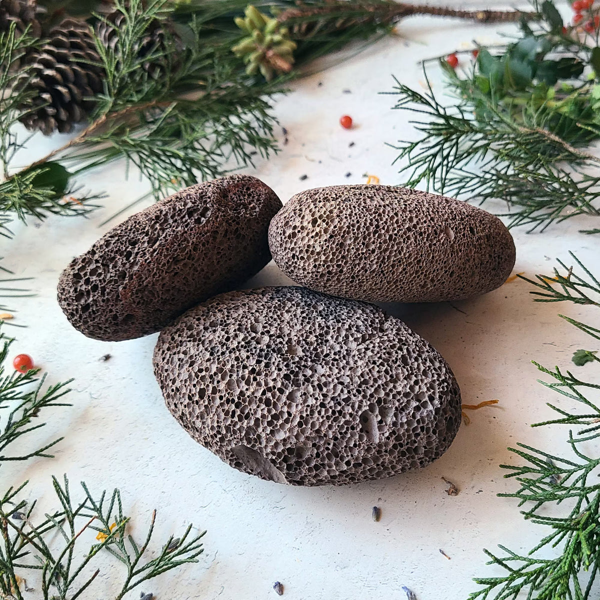 Dombo for scrubbing stone
